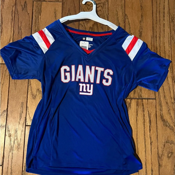 NFL Tops - - Giants nfl women’s top m medium blue football